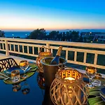 Unique Sea & Sunset Residence